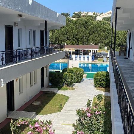 Palm Club Apart Otel Kusadasi Bagian luar foto