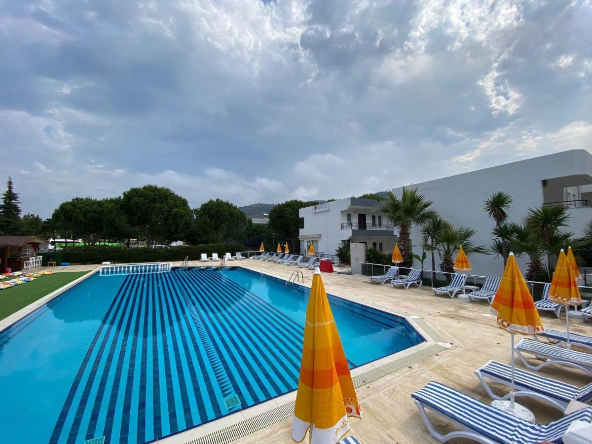 Palm Club Apart Otel Kusadasi Bagian luar foto